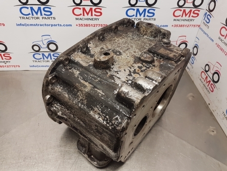 Jcb 1135, 2125, 2135, 3220 Transmission Housing 8875472, 454/85001, 454/85200 - Скоростна кутия и части за Трактор: снимка 2 Jcb 1135, 2125, 2135, 3220 Transmission Housing 8875472, 454/85001, 454/85200 - Скоростна кутия и части за Трактор: снимка 2