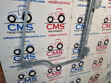 Jcb 515-40 Cab Door Windows Frame Galvanized 332/v1439 - Врата и части: снимка 3 Jcb 515-40 Cab Door Windows Frame Galvanized 332/v1439 - Врата и части: снимка 3