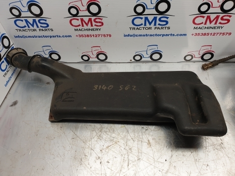 John Deere 40 And 50 Series Windscreen Washer Tank Al38192 - Предно стъкло за Трактор: снимка 1 John Deere 40 And 50 Series Windscreen Washer Tank Al38192 - Предно стъкло за Трактор: снимка 1