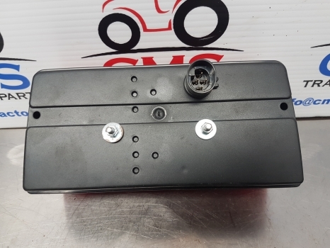John Deere 6000, 6010, 6030, 700, 6m Series, Rear Lamp Al112964, Al112011 - Заден фар за Трактор: снимка 5 John Deere 6000, 6010, 6030, 700, 6m Series, Rear Lamp Al112964, Al112011 - Заден фар за Трактор: снимка 5