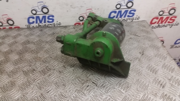 John Deere 6110 Oil Filter Head And Adapter Fitting Re503727, Re519885, R501436 - Маслен филтър за Трактор: снимка 3 John Deere 6110 Oil Filter Head And Adapter Fitting Re503727, Re519885, R501436 - Маслен филтър за Трактор: снимка 3