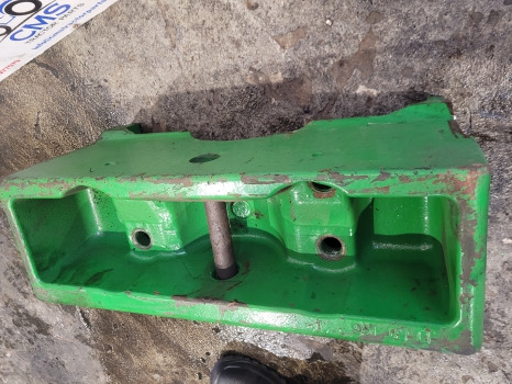 John Deere 6145r, 6320, 6r185, 6r175, 7530 Front Weight Carrier 60 Kg Al176563 - Противовес: снимка 3 John Deere 6145r, 6320, 6r185, 6r175, 7530 Front Weight Carrier 60 Kg Al176563 - Противовес: снимка 3