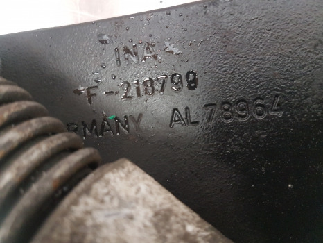 John Deere 6200, 6300, 6400, 6500 Tensioner Lever Assy Al78964, L100841 - Ремъчен обтегач за Селскостопанска техника: снимка 3 John Deere 6200, 6300, 6400, 6500 Tensioner Lever Assy Al78964, L100841 - Ремъчен обтегач за Селскостопанска техника: снимка 3