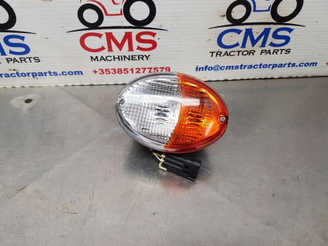 John Deere 6m, 6r, 6030, 5m Indicator Light Rh Al17053 - Светлина/ Осветление: снимка 1 John Deere 6m, 6r, 6030, 5m Indicator Light Rh Al17053 - Светлина/ Осветление: снимка 1