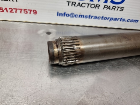 John Deere 7700, 7600, 7800, 7610, 7810,transmission Shaft Re47318 - Трансмисия: снимка 3 John Deere 7700, 7600, 7800, 7610, 7810,transmission Shaft Re47318 - Трансмисия: снимка 3