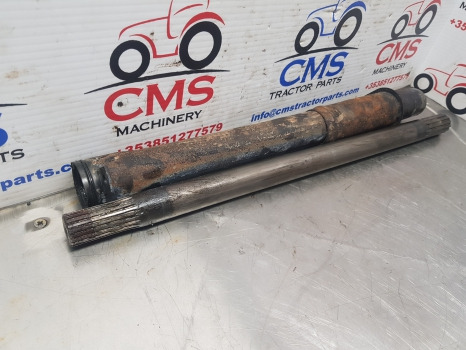 Kubota M5092 Front Axle Propeller Drive Shaft And Housing M5092 - Предна ос: снимка 2 Kubota M5092 Front Axle Propeller Drive Shaft And Housing M5092 - Предна ос: снимка 2