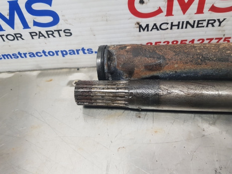 Kubota M5092 Front Axle Propeller Drive Shaft And Housing M5092 - Предна ос: снимка 5 Kubota M5092 Front Axle Propeller Drive Shaft And Housing M5092 - Предна ос: снимка 5