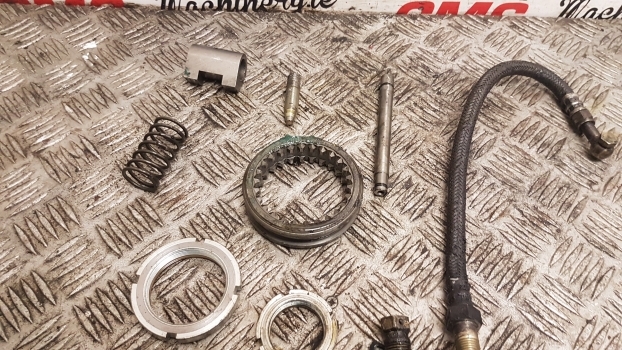 Landini Mythos Series 115 Transmission Assorted Parts 3537063m1 - Трансмисия за Трактор: снимка 4 Landini Mythos Series 115 Transmission Assorted Parts 3537063m1 - Трансмисия за Трактор: снимка 4