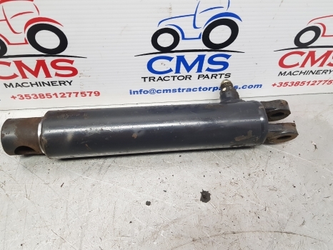 Landini Vision 105 Lift Assist Cylinder Ram Parts 3186443m91, 3314679m1 - Хидравличен цилиндър за Трактор: снимка 2 Landini Vision 105 Lift Assist Cylinder Ram Parts 3186443m91, 3314679m1 - Хидравличен цилиндър за Трактор: снимка 2