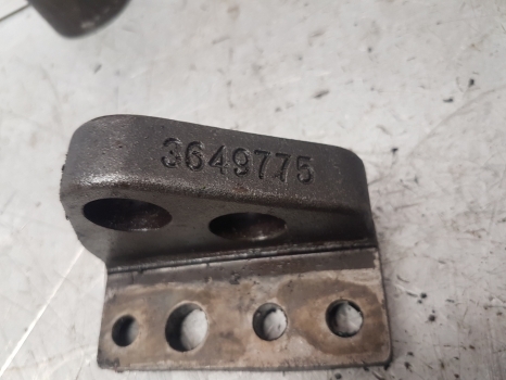 Landini Vision 80, 85, 90, 95, 100, 105 Transmission Assorted Parts 3649775 - Трансмисия за Трактор: снимка 5 Landini Vision 80, 85, 90, 95, 100, 105 Transmission Assorted Parts 3649775 - Трансмисия за Трактор: снимка 5