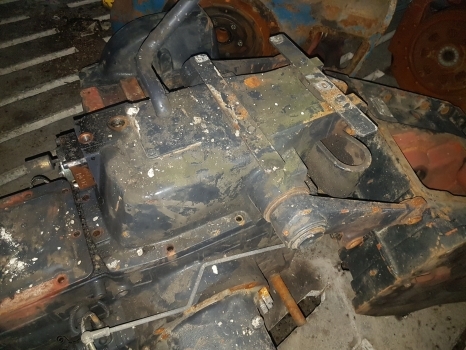 Landini Vision 90, 105 Hydraulic Lift Cover Complete 3667803r1, 3656318m93 - Хидравлика за Трактор: снимка 2 Landini Vision 90, 105 Hydraulic Lift Cover Complete 3667803r1, 3656318m93 - Хидравлика за Трактор: снимка 2