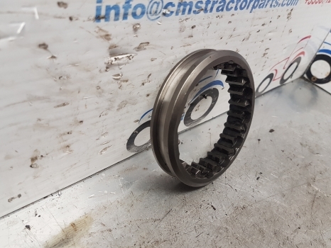 Landini Vision 90, 95, 100, 105 Transmission Gear Sleeve 3534374m92 - Трансмисия за Трактор: снимка 2 Landini Vision 90, 95, 100, 105 Transmission Gear Sleeve 3534374m92 - Трансмисия за Трактор: снимка 2