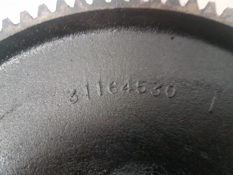 Massey Ferguson 135, 100, 200, 300 Series Engine Idle Gear 90t 31164530 - Скоростна кутия и части за Трактор: снимка 2 Massey Ferguson 135, 100, 200, 300 Series Engine Idle Gear 90t 31164530 - Скоростна кутия и части за Трактор: снимка 2