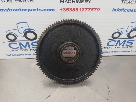 Massey Ferguson 135, 100, 200, 300 Series Engine Idle Gear 90t 31164530 - Скоростна кутия и части за Трактор: снимка 5 Massey Ferguson 135, 100, 200, 300 Series Engine Idle Gear 90t 31164530 - Скоростна кутия и части за Трактор: снимка 5
