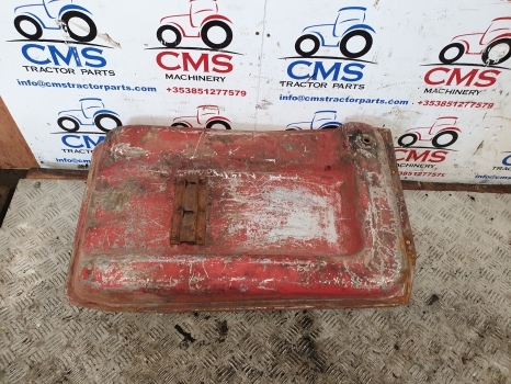 Massey Ferguson 135 Original Fuel Tank 897401m91, 897390m91, 897390m91 - Резервоар за гориво за Трактор: снимка 5 Massey Ferguson 135 Original Fuel Tank 897401m91, 897390m91, 897390m91 - Резервоар за гориво за Трактор: снимка 5