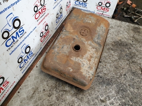 Massey Ferguson 20d, 20e, 30e, 30h, 40e Original Fuel Tank 1672762m91 - Резервоар за гориво за Трактор: снимка 5 Massey Ferguson 20d, 20e, 30e, 30h, 40e Original Fuel Tank 1672762m91 - Резервоар за гориво за Трактор: снимка 5