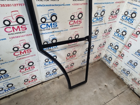 Врата и части Massey Ferguson 300 Series 390 Cab Door Frame Lhs And Seal 3478235m92: снимка 7