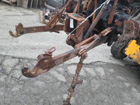 Massey Ferguson 4255 Lift Arm Rhs - Рама/ Шаси за Селскостопанска техника: снимка 2 Massey Ferguson 4255 Lift Arm Rhs - Рама/ Шаси за Селскостопанска техника: снимка 2