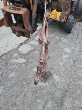 Massey Ferguson 4255 Lift Arm Rhs - Рама/ Шаси за Селскостопанска техника: снимка 1 Massey Ferguson 4255 Lift Arm Rhs - Рама/ Шаси за Селскостопанска техника: снимка 1