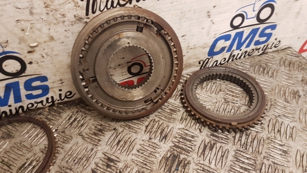 Massey Ferguson 50 Hx Transmission Synchronizer 1686796m1 - Трансмисия за Багер-товарач: снимка 4 Massey Ferguson 50 Hx Transmission Synchronizer 1686796m1 - Трансмисия за Багер-товарач: снимка 4