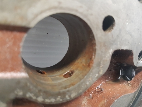 Massey Ferguson 50b Transmission Housing, Pump Housing Rcf7115b Mf - Трансмисия за Трактор: снимка 5 Massey Ferguson 50b Transmission Housing, Pump Housing Rcf7115b Mf - Трансмисия за Трактор: снимка 5