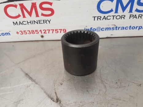 Massey Ferguson 5455 Sleeverear Axle Differential 3382121m3 - Диференциал за Трактор: снимка 1 Massey Ferguson 5455 Sleeverear Axle Differential 3382121m3 - Диференциал за Трактор: снимка 1