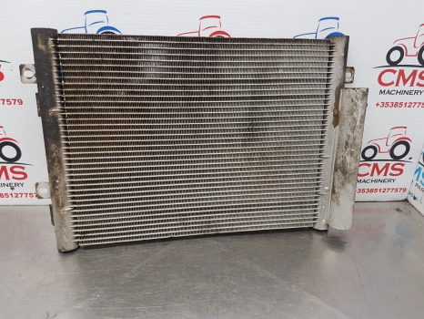 Massey Ferguson 5609, 5610, 5612, 5613 Condenser 4355575m2, 4387481m92 - Радиатор: снимка 4 Massey Ferguson 5609, 5610, 5612, 5613 Condenser 4355575m2, 4387481m92 - Радиатор: снимка 4