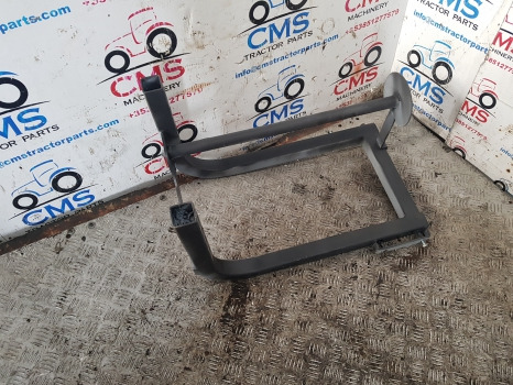 Massey Ferguson 5612, 5613, 5611, 5712 Fuel Tank Support Bracket Lhs 4356814m91 - Резервоар за гориво: снимка 1 Massey Ferguson 5612, 5613, 5611, 5712 Fuel Tank Support Bracket Lhs 4356814m91 - Резервоар за гориво: снимка 1