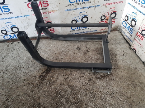 Massey Ferguson 5612, 5613, 5611, 5712 Fuel Tank Support Bracket Lhs 4356814m91 - Резервоар за гориво: снимка 2 Massey Ferguson 5612, 5613, 5611, 5712 Fuel Tank Support Bracket Lhs 4356814m91 - Резервоар за гориво: снимка 2
