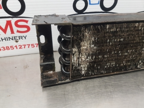 Massey Ferguson 6150, 6160, 6130, 3050, 3060, 3115, 3120, Oil Cooler 3583351m1 - Радиатор за Трактор: снимка 3 Massey Ferguson 6150, 6160, 6130, 3050, 3060, 3115, 3120, Oil Cooler 3583351m1 - Радиатор за Трактор: снимка 3
