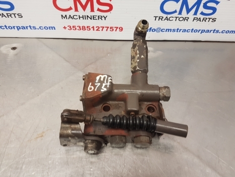 Massey Ferguson 675, 399, 372n, 375, 4225, 4255 Hydraulic Valve Assy 1679099m95 - Хидравличен клапан за Трактор: снимка 1 Massey Ferguson 675, 399, 372n, 375, 4225, 4255 Hydraulic Valve Assy 1679099m95 - Хидравличен клапан за Трактор: снимка 1