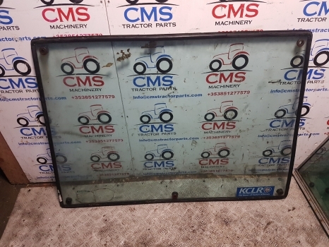 Massey Ferguson 690, 665, 698, 699 Cab Front Glass Windscreen Tg1246 - Предно стъкло за Трактор: снимка 1 Massey Ferguson 690, 665, 698, 699 Cab Front Glass Windscreen Tg1246 - Предно стъкло за Трактор: снимка 1