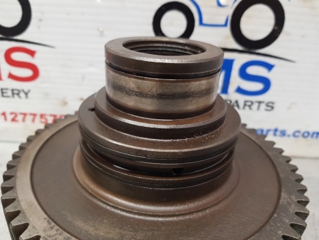 New Holland Case T7, T6000, Puma T7.190 Splitter Clutch Bell Housing 87718795 - Съединител и части за Трактор: снимка 3 New Holland Case T7, T6000, Puma T7.190 Splitter Clutch Bell Housing 87718795 - Съединител и части за Трактор: снимка 3
