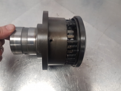 Предна ос New Holland Case Ts115a, T6000, Tsa, Fwd Coupling Sleeve And Hub 47126782,: снимка 9