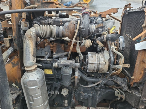 New Holland T4.90 V/ N Complete Engine For Parts F5dfl413l 5802201780 - Двигател: снимка 1 New Holland T4.90 V/ N Complete Engine For Parts F5dfl413l 5802201780 - Двигател: снимка 1