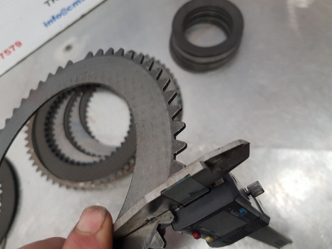 Диск за съединител за Трактор New Holland T5.95, T4, T5, Tl Transmission Clutch Disc Kit 87534848, 87547943: снимка 7