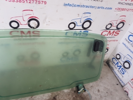 New Holland T5.95, T5.85, T5.115, T4.95, T4.115 Cab Roof Window Assy 47693977 - Стъкло и части за Трактор: снимка 4 New Holland T5.95, T5.85, T5.115, T4.95, T4.115 Cab Roof Window Assy 47693977 - Стъкло и части за Трактор: снимка 4