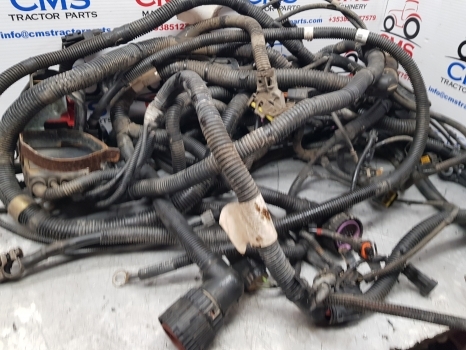 New Holland T7.200 Engine Front Frame Wiring Loom Wiring Loom - Кабели/ Жици за Трактор: снимка 2 New Holland T7.200 Engine Front Frame Wiring Loom Wiring Loom - Кабели/ Жици за Трактор: снимка 2
