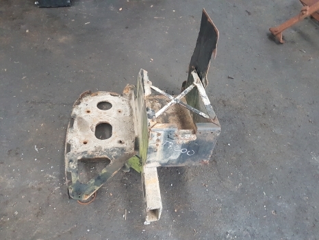 New Holland T7.200, T7.170, T7.185 Battery Box 84402058, 84402062 - Акумулатор за Трактор: снимка 3 New Holland T7.200, T7.170, T7.185 Battery Box 84402058, 84402062 - Акумулатор за Трактор: снимка 3