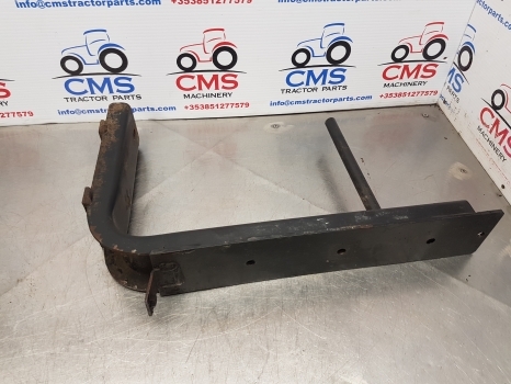 New Holland T7.200, T7.170, T7.210, T7.185 Fuel Tank Support 84180416 - Резервоар за гориво за Трактор: снимка 5 New Holland T7.200, T7.170, T7.210, T7.185 Fuel Tank Support 84180416 - Резервоар за гориво за Трактор: снимка 5