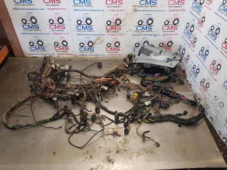 New Holland T7040, T7000, T6000, Wiring Loom Complete 84194383, 87740784 - Кабели/ Жици: снимка 1 New Holland T7040, T7000, T6000, Wiring Loom Complete 84194383, 87740784 - Кабели/ Жици: снимка 1