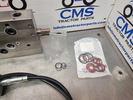 New Holland Tm, Case, Hydraulic Valve Slice, Spool Valve Kit 5195165, 87526168 - Хидравлика: снимка 4 New Holland Tm, Case, Hydraulic Valve Slice, Spool Valve Kit 5195165, 87526168 - Хидравлика: снимка 4