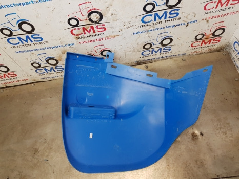 New Holland Tm, Ts, Tl, 60, 40, 35 Series, Mudguard Extension Rhs 82007495 - Калник: снимка 4 New Holland Tm, Ts, Tl, 60, 40, 35 Series, Mudguard Extension Rhs 82007495 - Калник: снимка 4