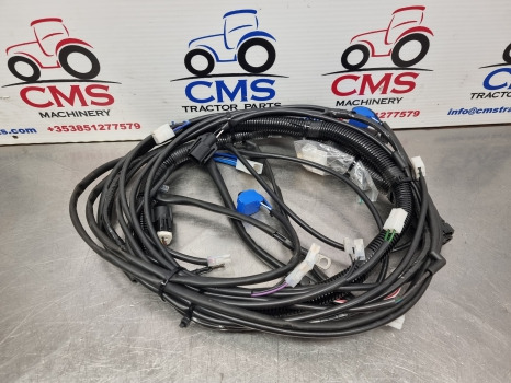 New Holland Tm120-tm155 Engine Wiring Loom, New 82021032 - Кабели/ Жици: снимка 1 New Holland Tm120-tm155 Engine Wiring Loom, New 82021032 - Кабели/ Жици: снимка 1