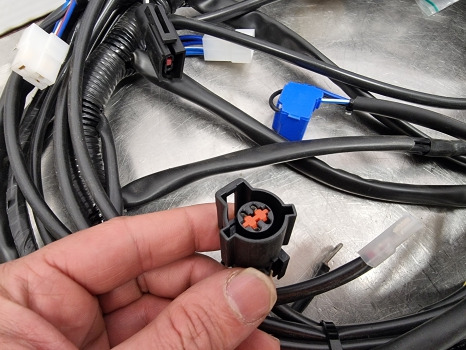New Holland Tm120-tm155 Engine Wiring Loom, New 82021032 - Кабели/ Жици: снимка 5 New Holland Tm120-tm155 Engine Wiring Loom, New 82021032 - Кабели/ Жици: снимка 5