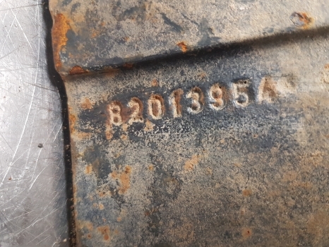 New Holland Tm125, Tm, Ts, 60 Series, Fiat M Tow Hook 82013954, 82026936 - Рама/ Шаси за Трактор: снимка 4 New Holland Tm125, Tm, Ts, 60 Series, Fiat M Tow Hook 82013954, 82026936 - Рама/ Шаси за Трактор: снимка 4