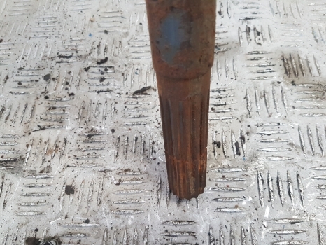 New Holland Tm130, Tm, Case Mxm Series Mxm 130, 140 Propeller Shaft 5168037 - Карданні вали за Трактор: снимка 4 New Holland Tm130, Tm, Case Mxm Series Mxm 130, 140 Propeller Shaft 5168037 - Карданні вали за Трактор: снимка 4