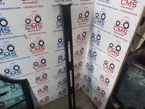 New Holland Ts115a, Ts110, Ts110,a Ts130a Propeller Shaft Shield 47126816 - Карданні вали за Трактор: снимка 1 New Holland Ts115a, Ts110, Ts110,a Ts130a Propeller Shaft Shield 47126816 - Карданні вали за Трактор: снимка 1