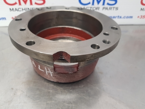New Holland Ts115a, Tsa, T6, T6000, Delta Rear Axle Bearing Support Lhs 47125533 - Задна ос: снимка 4 New Holland Ts115a, Tsa, T6, T6000, Delta Rear Axle Bearing Support Lhs 47125533 - Задна ос: снимка 4