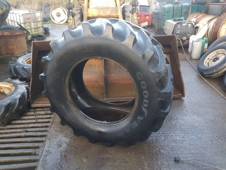 Tyre Dt820 Goodyear 540/65r28, 540/65 R28 - Гума за Трактор: снимка 1 Tyre Dt820 Goodyear 540/65r28, 540/65 R28 - Гума за Трактор: снимка 1